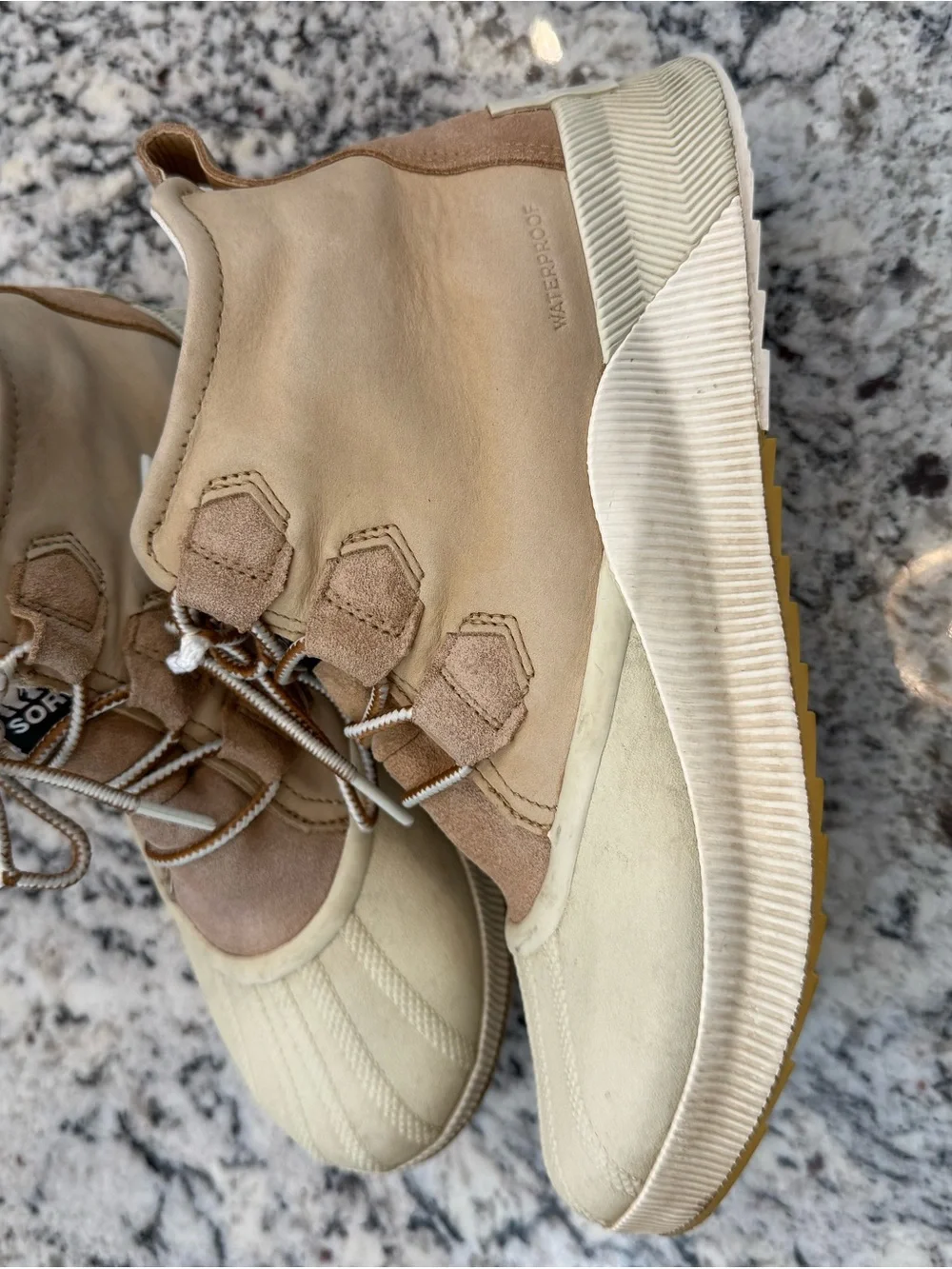 Sorel Out N About Plus Waterproof Duck Boots Tan Cream 9.5